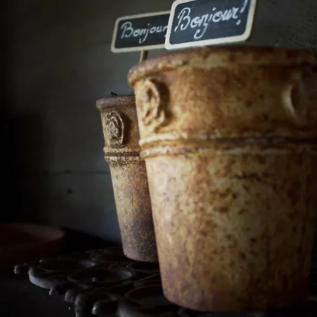 La Grange De Hilaire *
